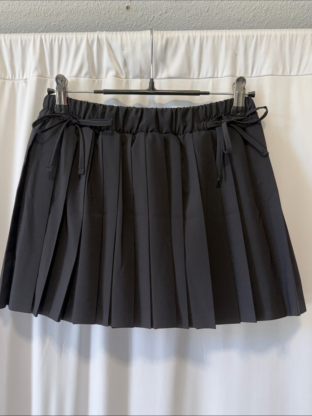 Black Pleated Women’s Skort Elastic Waist